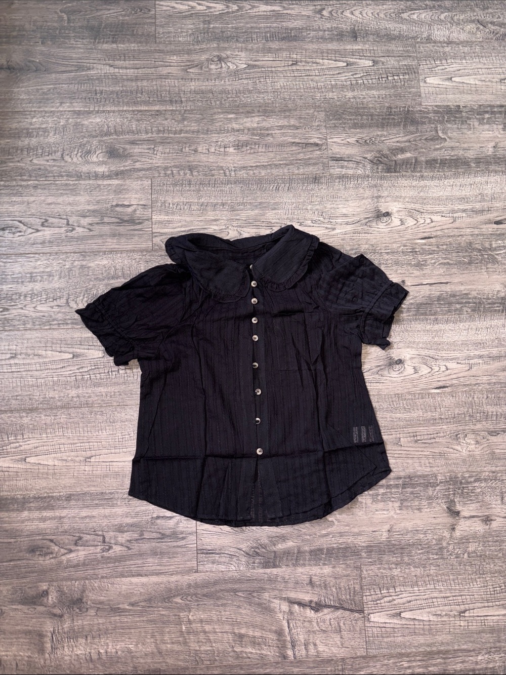 Women’s Black Short-Sleeve Button-Front Blouse with Peter Pan Collar